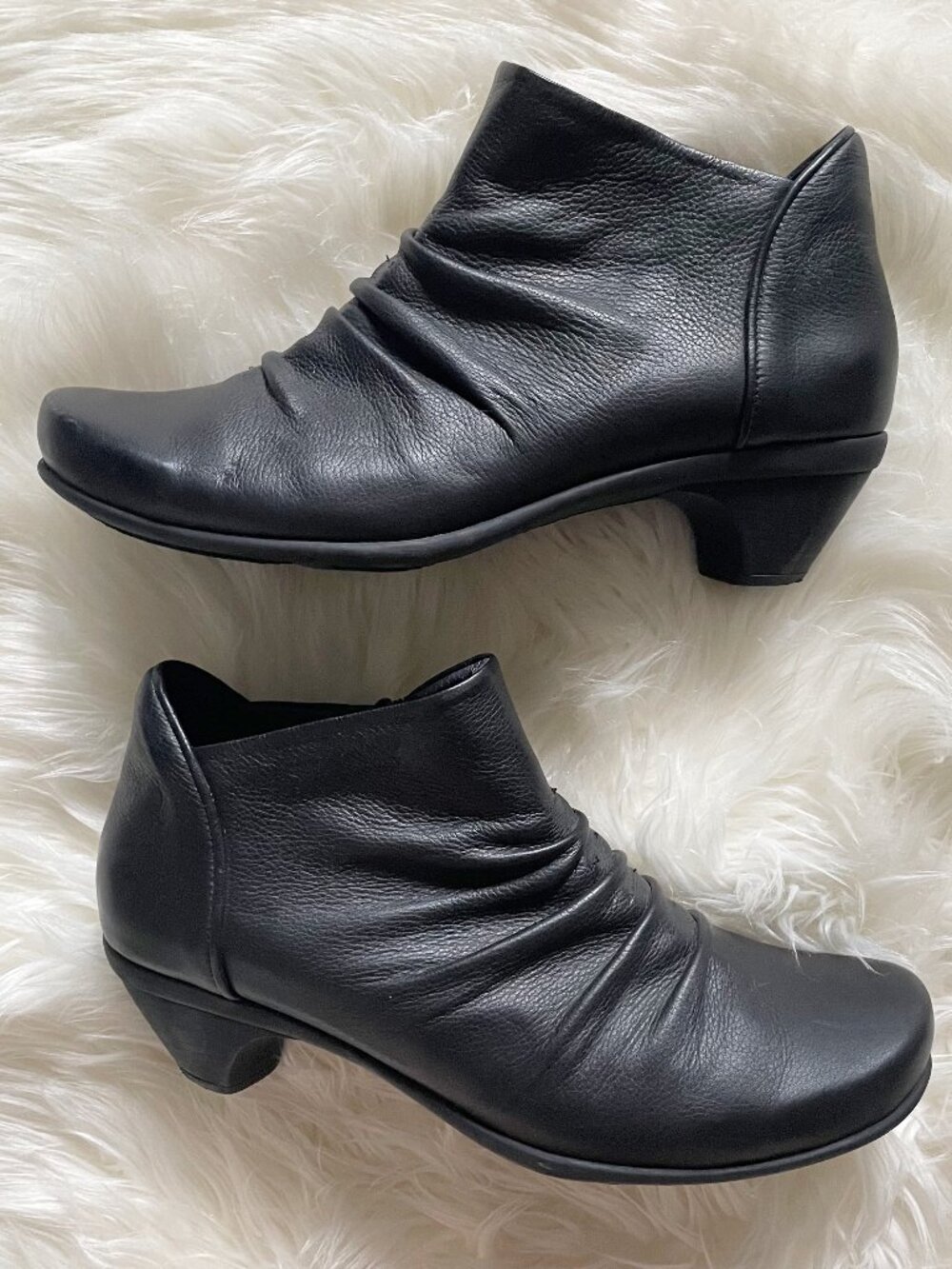 Naot Soft Black Ruched Leather Advance Ankle Heel Booties